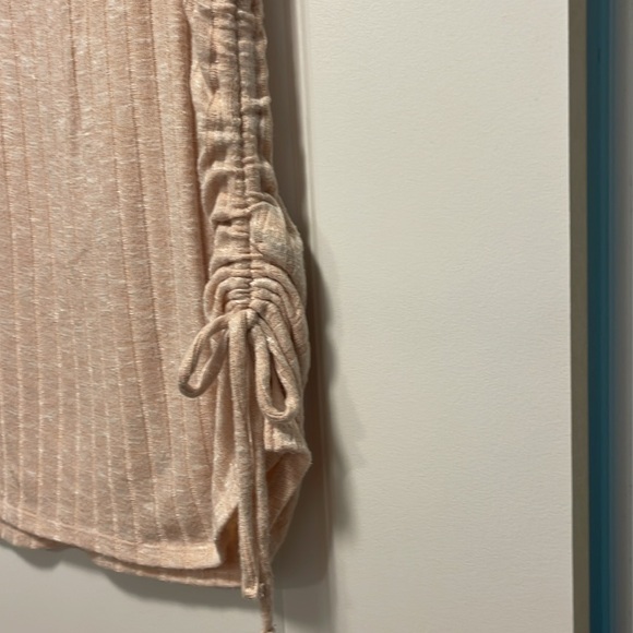 Db Sunday cute tee! - Picture 3 of 3